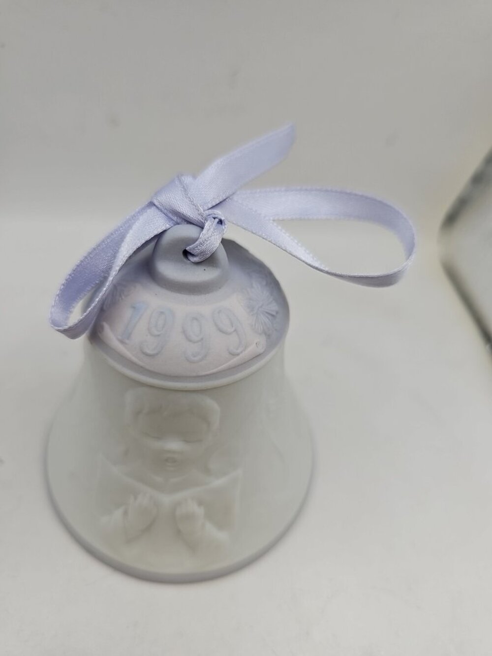 1999 Lladro Holiday Christmas Bell